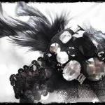 1920s black flapper headban..